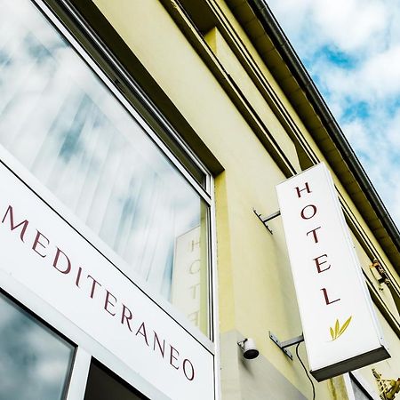 Mediteraneo Apartmani โนวีซาด ภายนอก รูปภาพ